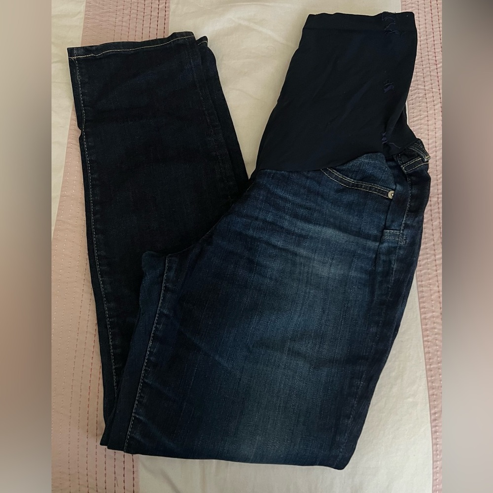 A Pea in a Pot Maternity Jeans (29R)